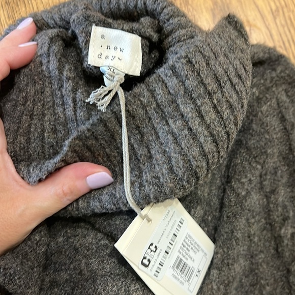 A New Day Sweater Dresw - Picture 3 of 4